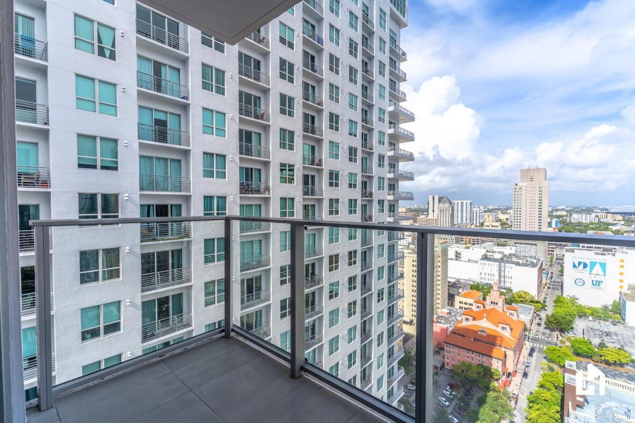 Downtown Miami Condos By Lua Host Екстер'єр фото